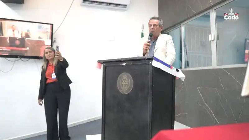 Foto 1 – Vereadores aprovam importante Projeto de lei e debatem sobre os inúmeros problemas do trânsito de Codó