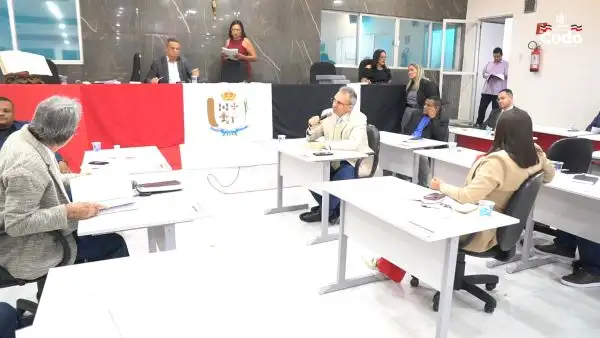 Foto 5 – 41ª Sessão: Presidente Roberto Cobel destaca seu 1º ano de gestão e conquistas para Codó em 2025