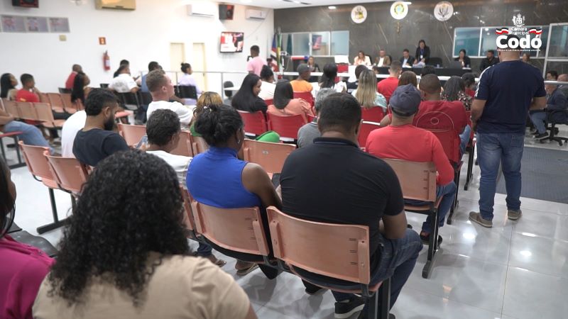 Foto 2 – Vereadores apresentam diversas indicações na 1ª Sessão Ordinária do ano