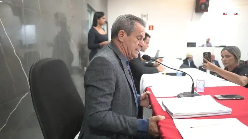 Foto 2 – 29ª Sessão: Câmara delibera sobre Projetos e Indicações para Saúde, Assistência Social e Infraestrutura