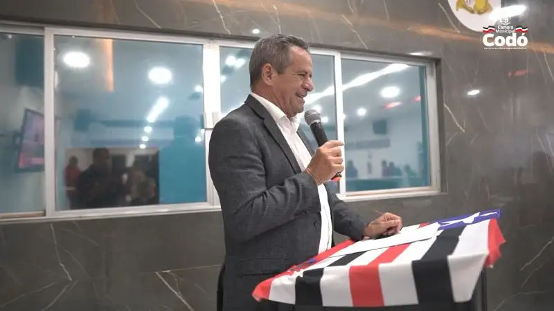 Câmara de codó aprova em 1º turno reeleição antecipada do presidente Roberto Cobel