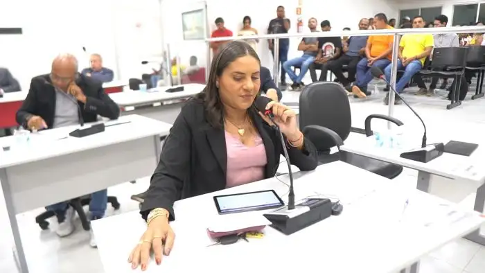 Foto 1 – 17ª Sessão Ordinária: presidente destaca produtividade e trabalho conjunto com o Executivo