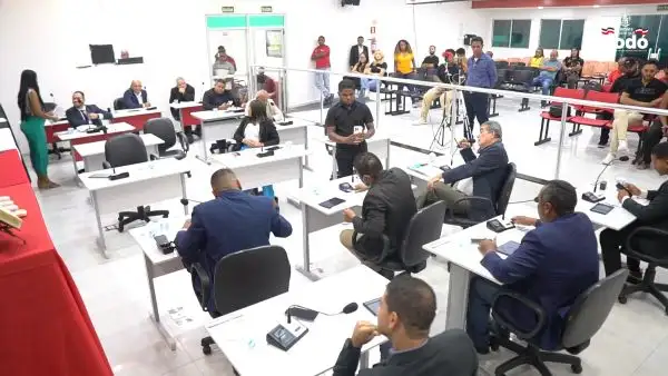 Foto 3 – 4ª Sessão Ordinária: Vereadores votam projeto para alterações no PPA e LDO