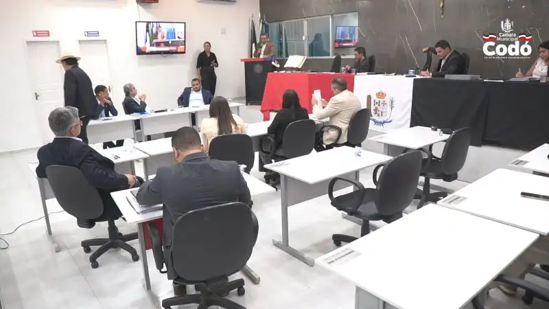 Foto 3 – 28ª Sessão: vereadores destacam a relevância dos recursos de emendas parlamentares para Codó