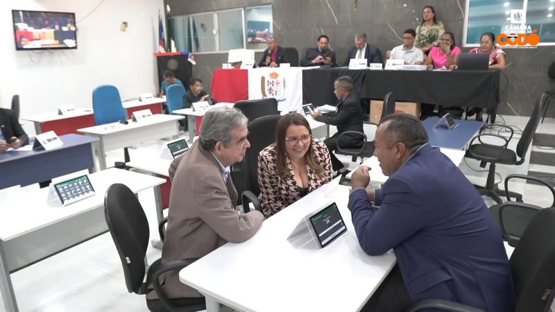 Foto 1 – 38ª Sessão: situação e oposição falam sobre possível afastamento cautelar do prefeito de Codó