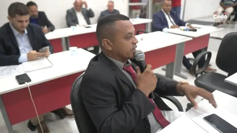 Foto 2 – Projetos de Lei e Indicações para infraestrutura, saúde, serviços públicos e habitação são aprovados pela Câmara