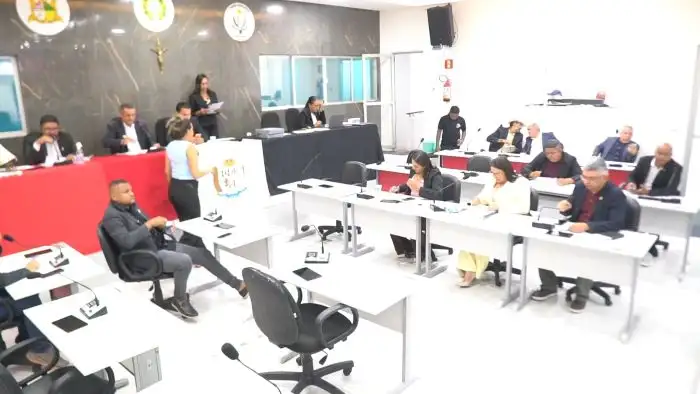 Foto 4 – Câmara de Codó aprova Indicação para concurso público e faz Moção Honrosa para deputado Nagib