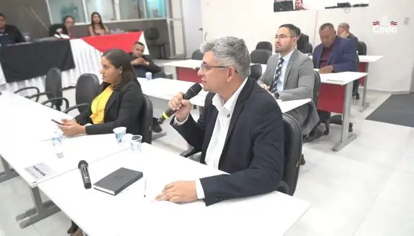 Foto 2 – 23ª Sessão: Câmara retornará ao sistema de votação eletrônica