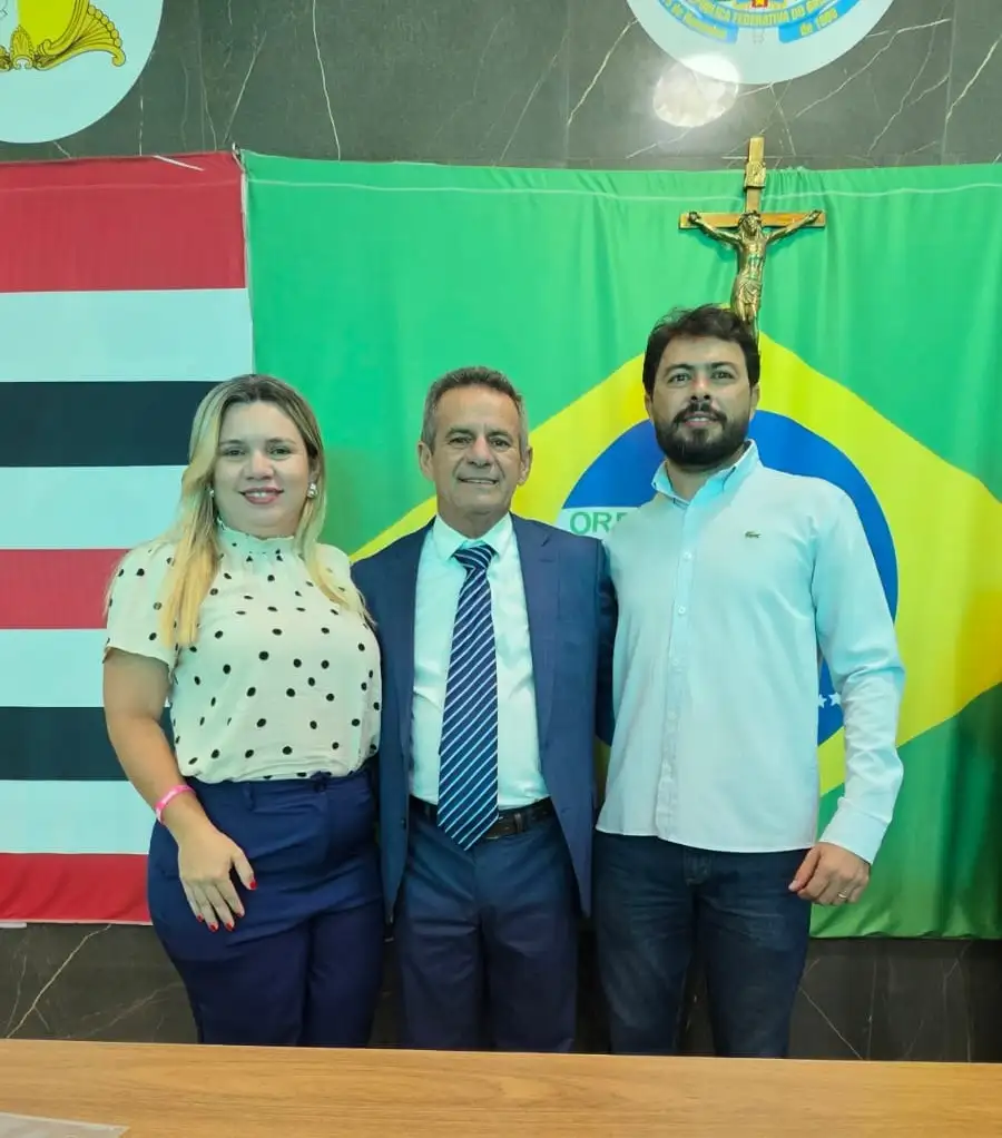 Foto 7 – Vereadores Roberto Cobel e Rodrigo Figueiredo são reeleitos para o biênio 2027/2028