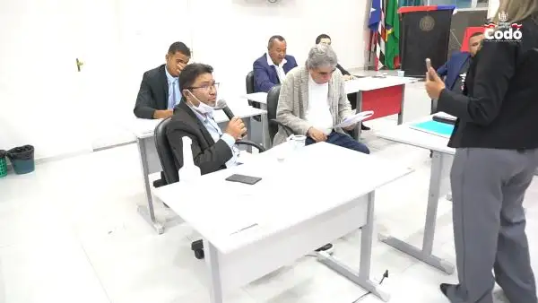 Foto 6 – 41ª Sessão: Presidente Roberto Cobel destaca seu 1º ano de gestão e conquistas para Codó em 2025