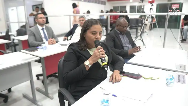 Foto 3 – 20ª Sessão: Segurança no trânsito e melhorias na infraestrutura são principais pautas nas Indicações dos vereadores