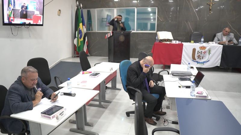 Foto 1 – 24ª Sessão: vereadores discutem demandas e melhorias para educação e habitação em Codó